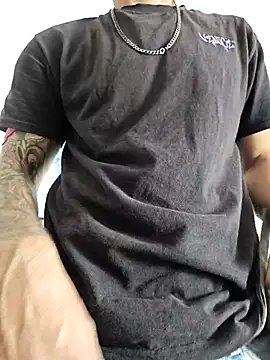 Snapshot of Juicydick420-xxx chatting on 03-25-26, 10:16 Juicydick420-xxx online show from 03-25-26, 10:16