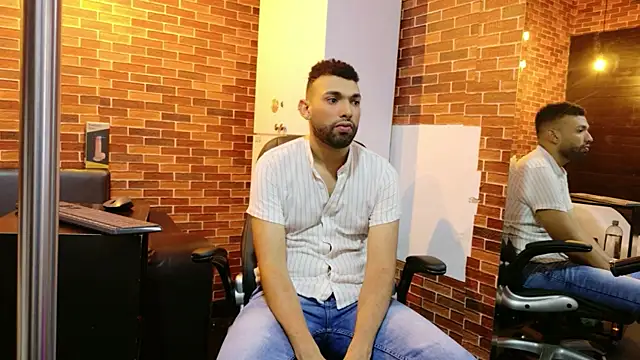 onlymen2025 online show from 10-21-25, 07:58