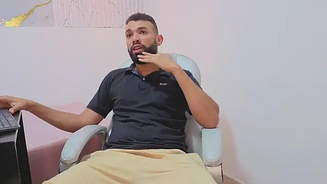 onlymen2025 online show from 12-04-25, 07:33