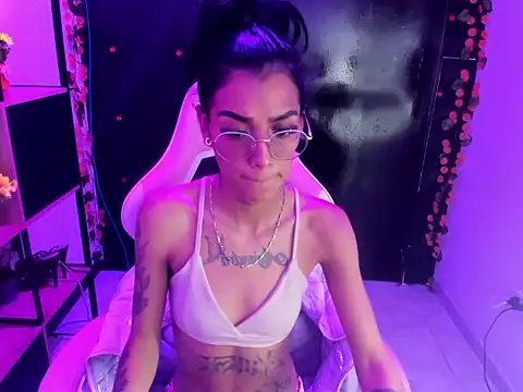 KarlaSlutSkinny   online show from 02-20-26, 07:58