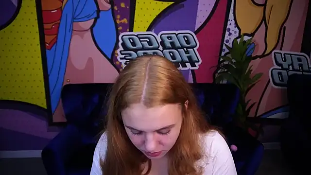 SnowWhiti online show from 11-02-25, 01:46