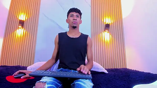 Ethan thouse online show from 10-09-25, 03:37