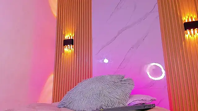 Ethan thouse online show from 11-28-25, 08:06