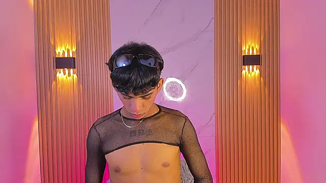 Ethan thouse online show from 11-28-25, 08:11