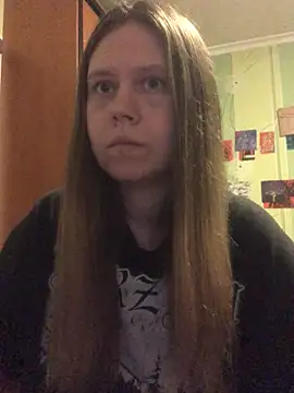 LunaVirelle online show from 04-15-26, 08:09