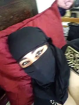 Snapshot of arab_dam chatting on 04-06-26, 08:32 arab dam online show from 04-06-26, 08:32