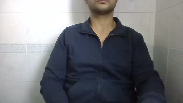 Snapshot of sci69 chatting on 05-05-26, 04:37 sci69 online show from 05-05-26, 04:37