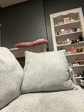 lexuslover687 online show from 04-14-26, 03:40