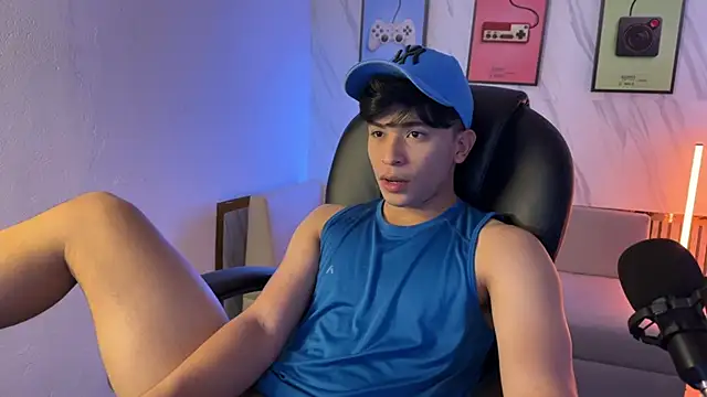 David Nova online show from 11-22-25, 12:04