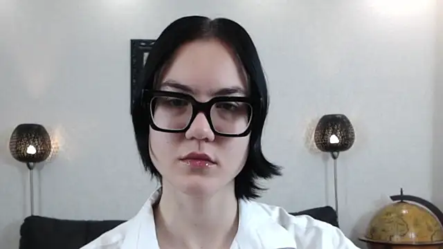 Marie Fitch online show from 11-27-25, 03:19