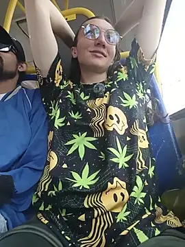 Lucy colee online show from 11-14-25, 07:01