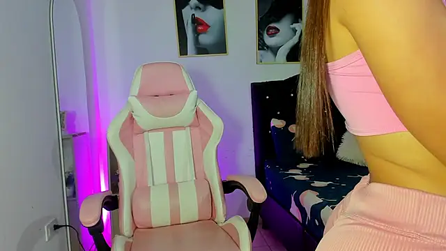 Ellenstefany   online show from 11-21-25, 12:32