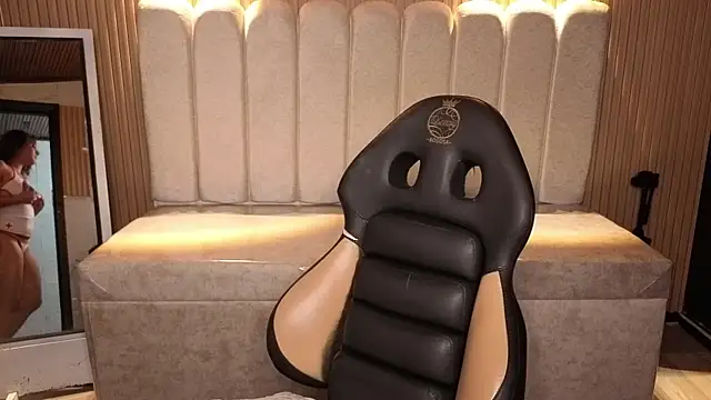 Kendall rossii  online show from 11-27-25, 03:19