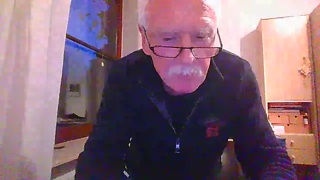 super-snoopy online show from 12-05-25, 03:41