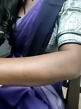 Tamilmallu-duskygirl03 online show from 11-26-25, 07:15