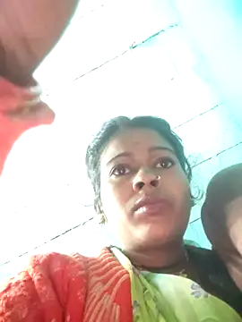 Snapshot of Co_punam chatting on 12-18-25, 06:03 Co punam online show from 12-18-25, 06:03