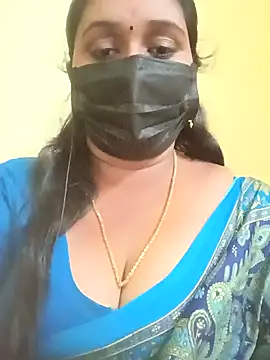 Snapshot of tamil-mala23 chatting on 10-31-25, 06:03 tamil-mala23 online show from 10-31-25, 06:03