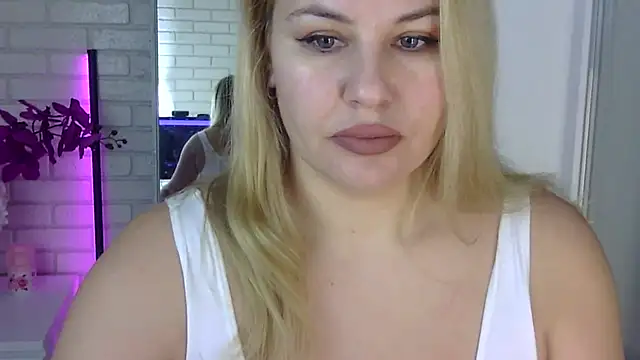 Passion-Blondy online show from 11-10-25, 06:40