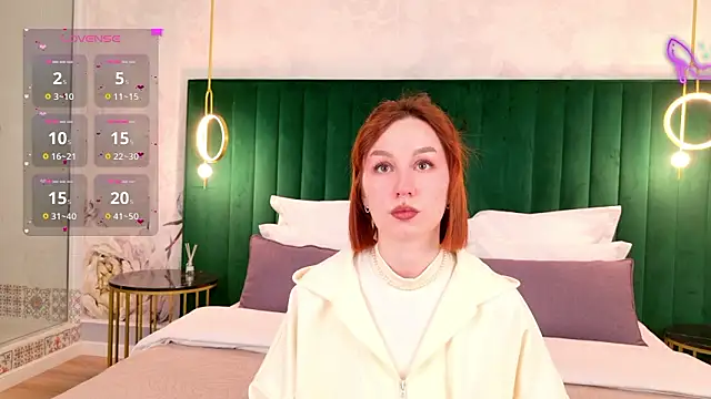 ClaireMathis online show from 03-29-26, 02:39