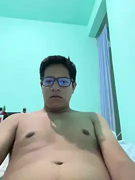 Lukein23 online show from 12-23-25, 09:18