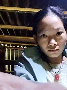 gio-thu online show from 11-19-25, 06:13