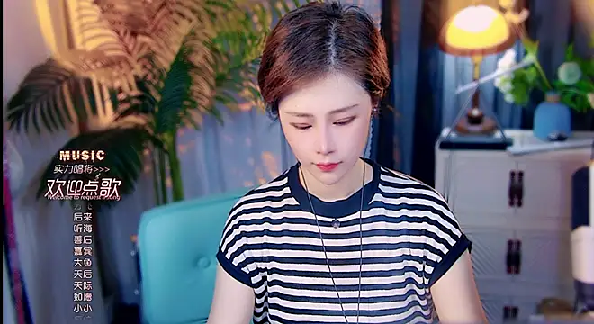 Snapshot of cherry-fa chatting on 05-25-26, 09:15 cherry-fa online show from 05-25-26, 09:15
