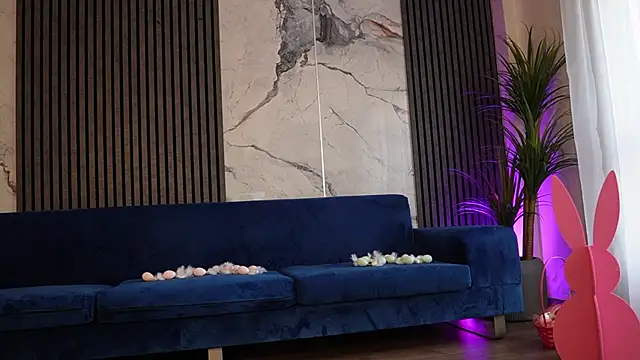 RachelRavee online show from 04-06-26, 04:21