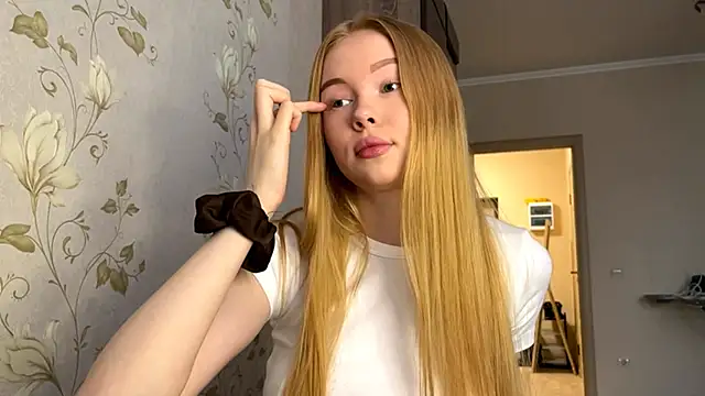 RaguelNicksons online show from 10-20-25, 09:43