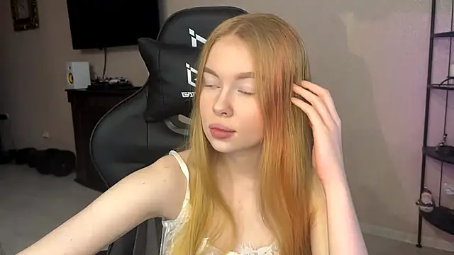 RaguelNicksons online show from 12-03-25, 05:37