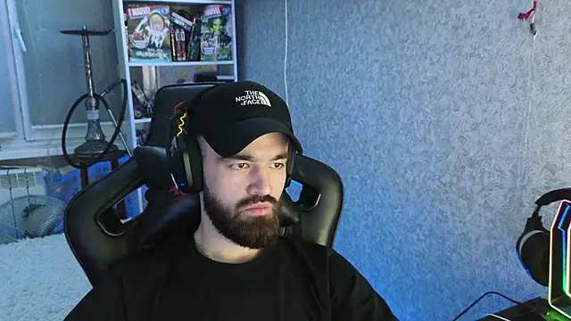 Nik Namee online show from 11-26-25, 05:08