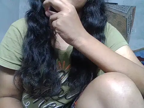 Snapshot of manju_02 chatting on 10-12-25, 05:50 manju 02 online show from 10-12-25, 05:50