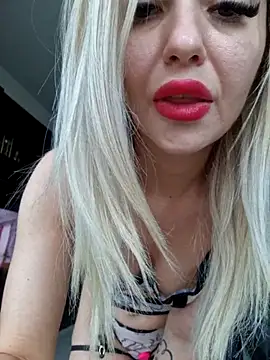 Snapshot of BritanyVegas chatting on 05-30-26, 02:03 BritanyVegas online show from 05-30-26, 02:03