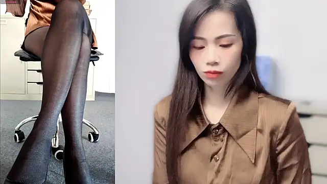 Snapshot of Lynnalltop-165-KeKe chatting on 02-07-26, 03:21 Lynnalltop-165-KeKe online show from 02-07-26, 03:21