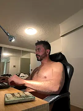 DrDreAu online show from 11-18-25, 02:17