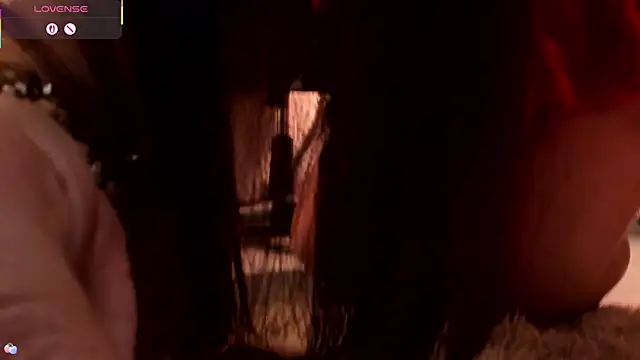 Snapshot of Miahsens chatting on 11-08-25, 04:23 Miahsens online show from 11-08-25, 04:23