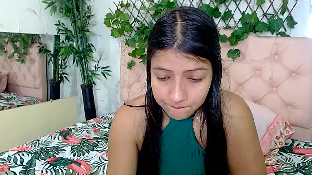 zara cute online show from 03-19-26, 12:20