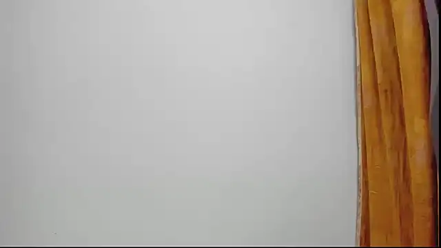 Snapshot of AmbarGills chatting on 11-14-25, 01:21 AmbarGills online show from 11-14-25, 01:21