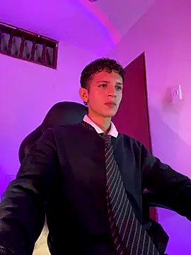 tylernova online show from 11-06-25, 04:02