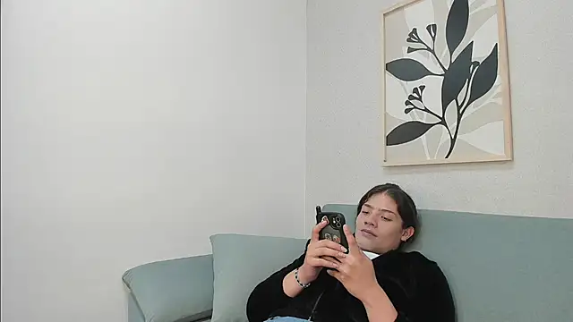 Snapshot of KassMonroe chatting on 06-19-26, 08:01 KassMonroe online show from 06-19-26, 08:01