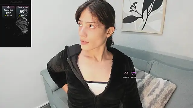 Snapshot of KassMonroe chatting on 07-01-26, 08:08 KassMonroe online show from 07-01-26, 08:08