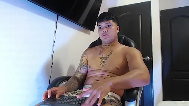 Boyhot 00 online show from 11-20-25, 01:06