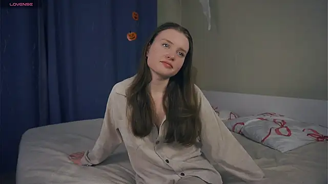 SunRinglein online show from 11-13-25, 07:02