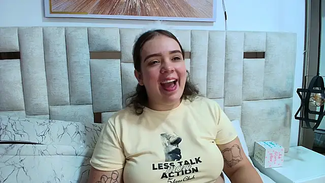 Emely Pregnant online show from 10-16-25, 08:10