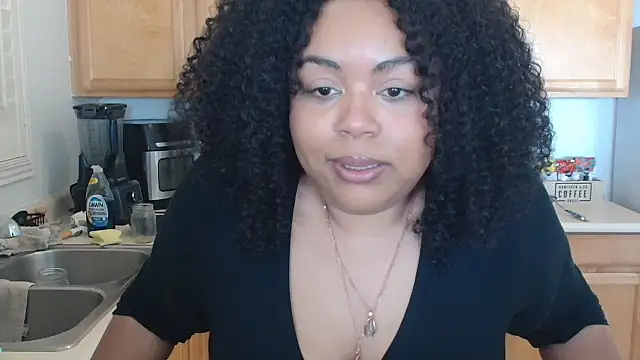 Snapshot of KalaniRose chatting on 11-05-25, 09:48 KalaniRose online show from 11-05-25, 09:48