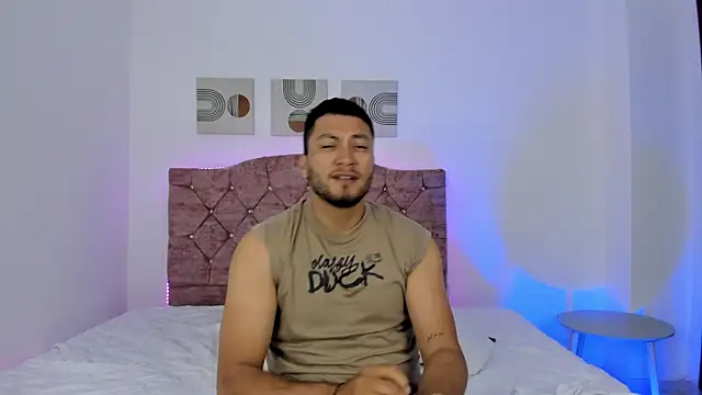 LoganRyder online show from 10-20-25, 12:16