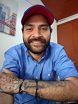 Nateskp 1 online show from 10-19-25, 03:34