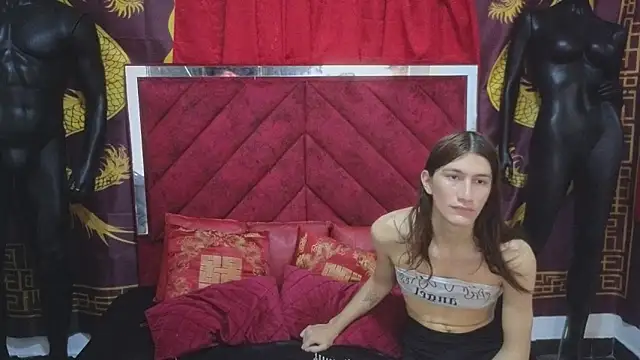 Snapshot of Pride_couple chatting on 11-04-25, 11:26 Pride couple online show from 11-04-25, 11:26