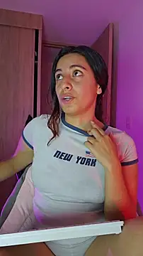 Meganthomson online show from 12-18-25, 03:56