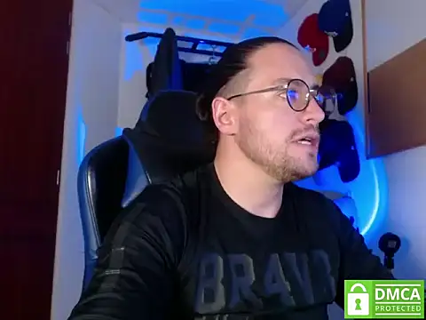 kurt xx online show from 10-24-25, 01:40