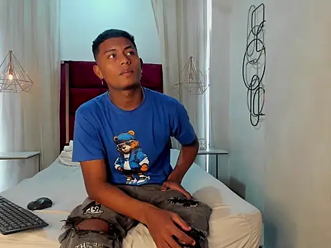 Snapshot of MorenitoDigno chatting on 10-29-25, 07:15 MorenitoDigno online show from 10-29-25, 07:15